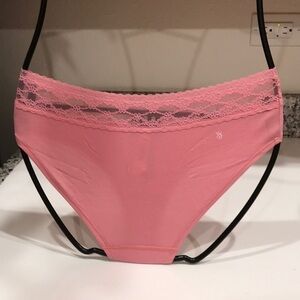 🔥Sales🔥 2 for $16 💖 Victoria’s Secret Low Rise Hiphugger Panty
